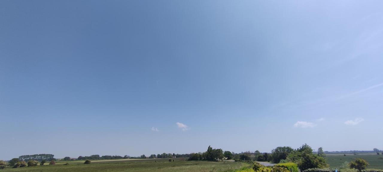 Le Bout Des Dunes, Baie De Somme Saint-Quentin-en-Tourmont Exterior photo